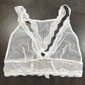 Elegant Lace Bralette - White